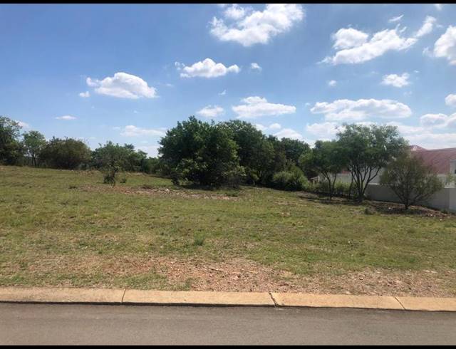 LAND FOR SALE IN WATERLAKE FARM LIFESTYLE ESTATE